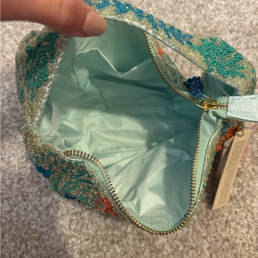 Beaded Sea Life Purse - Picture 2 of 2